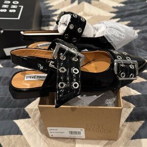 Steve Madden graya blk patent